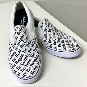 Men’s 10 EU 43 Hush Puppies Retro Canvas Gum Sole Slip On Sneakers